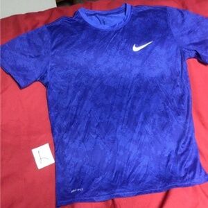 NIKE tshirt